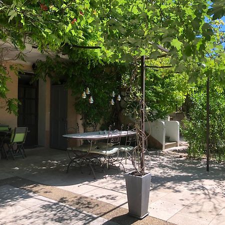 Chambres d'Hôtes La Chrysalide Loriol-du-Comtat Exterior foto